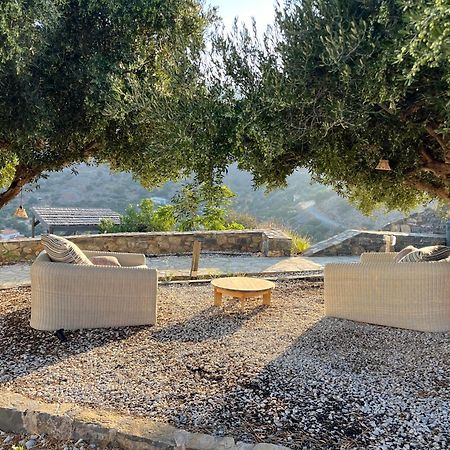 Villa Estee, Luxury Villa With Private Infinity Pool And Jacuzzi エロウンダ エクステリア 写真