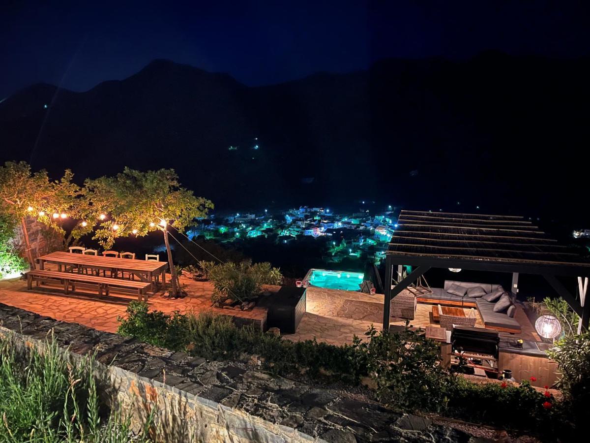 Villa Estee, Luxury Villa With Private Infinity Pool And Jacuzzi エロウンダ エクステリア 写真
