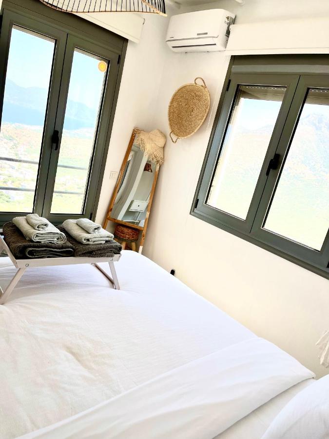 Villa Estee, Luxury Villa With Private Infinity Pool And Jacuzzi エロウンダ エクステリア 写真